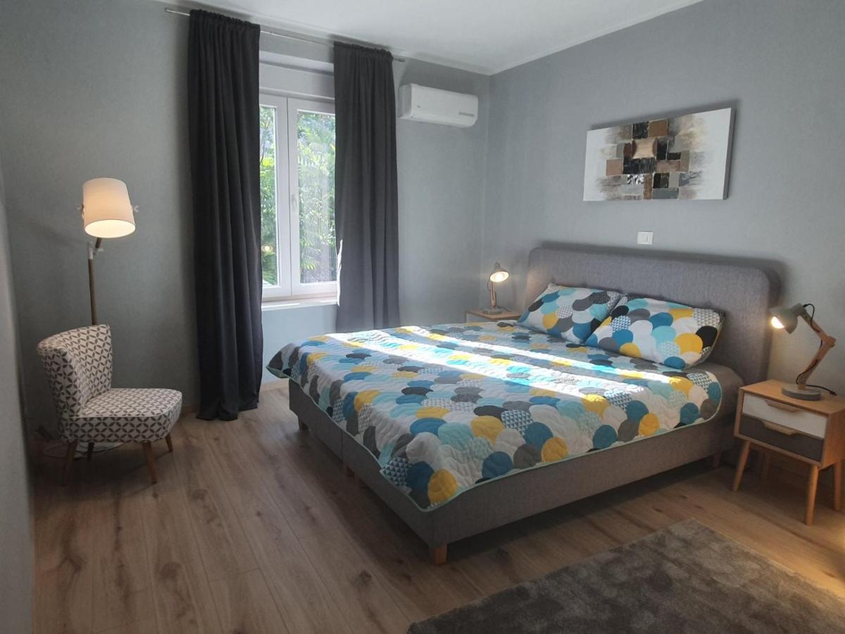 Apartamento Piazza Foro With Free Parking Pula Habitación foto